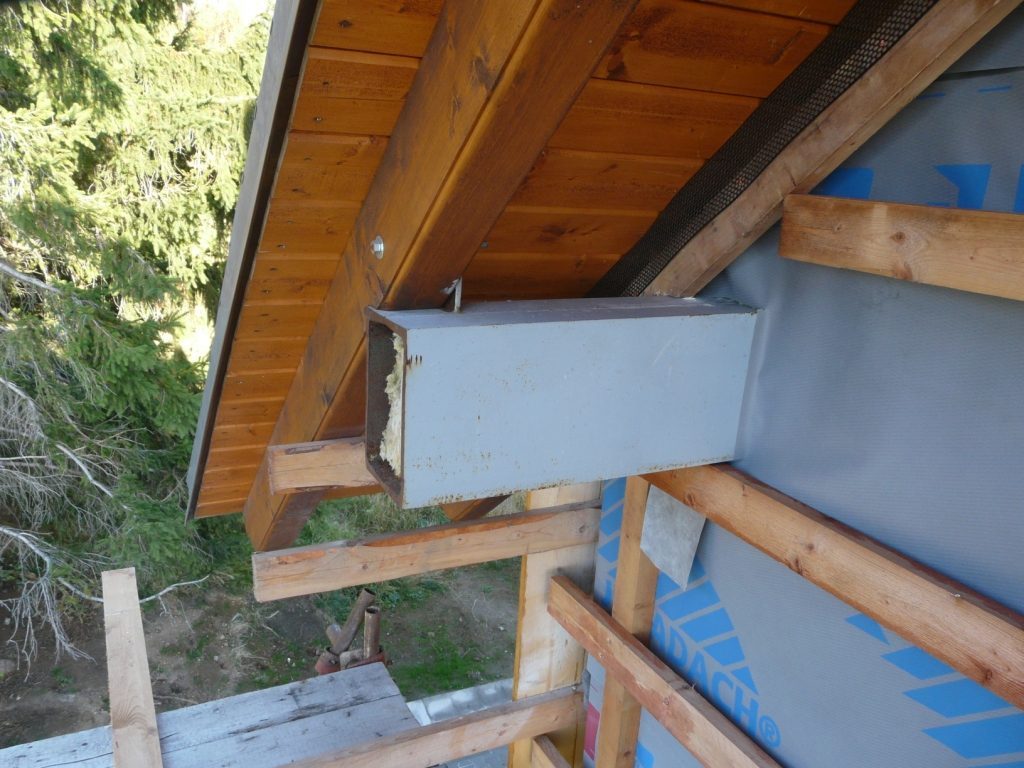 Dokončená střecha rodinného domu v Praze a okolí